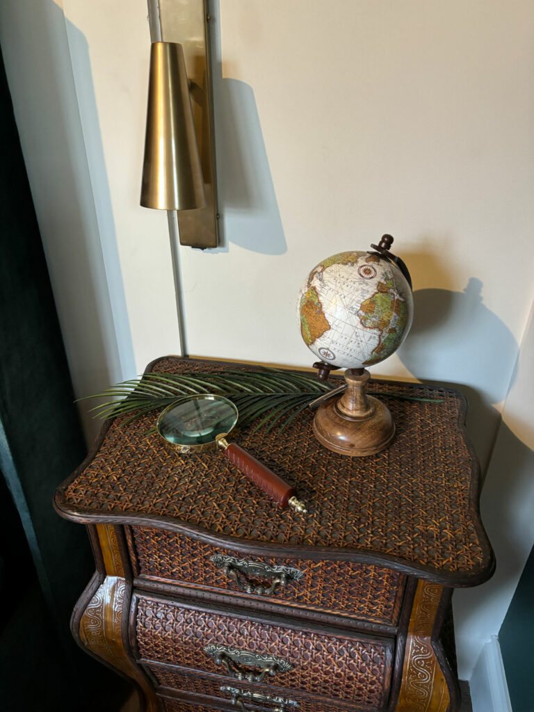 tinted-twig-staginetc-gallery-3